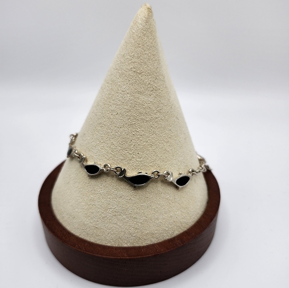 Cool Jewels Dolphin 9" w/extender bracelet with tag. A very sweet bracelet. - Picture 1 of 6